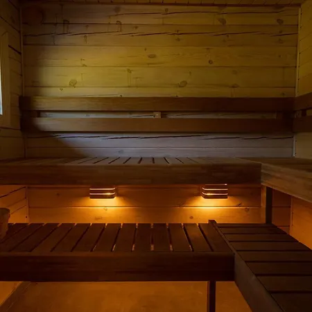 Metsa Puhkemaja * Tahkuranna