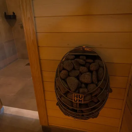 Metsa Puhkemaja بيت للعطل