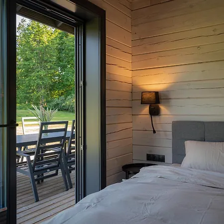 Metsa Puhkemaja بيت للعطل *