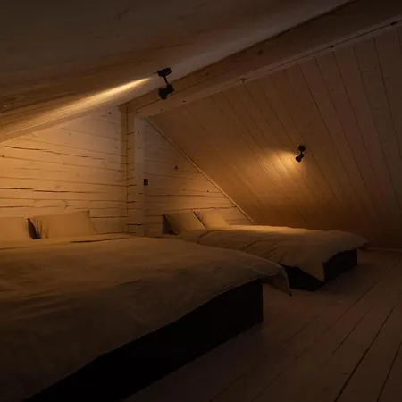 Metsa Puhkemaja بيت للعطل Tahkuranna