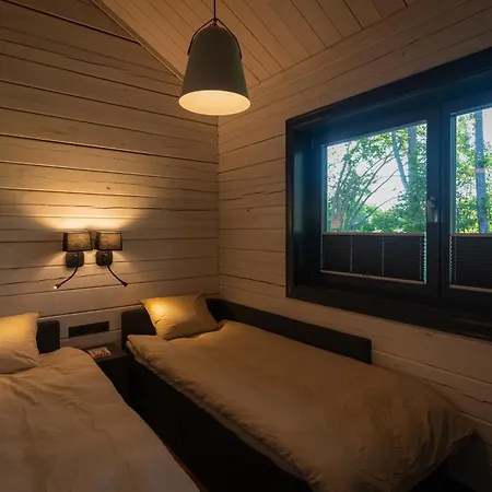 Metsa Puhkemaja Tahkuranna