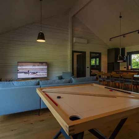 Metsa Puhkemaja بيت للعطل *