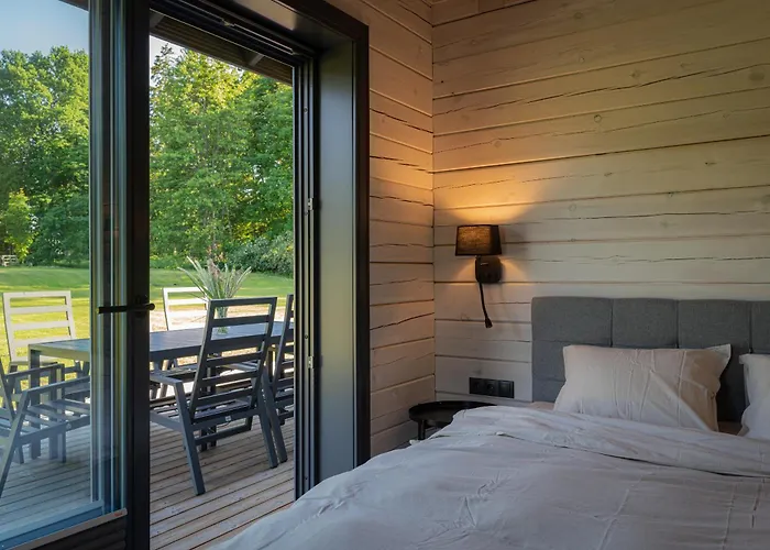 Metsa Puhkemaja بيت للعطل *