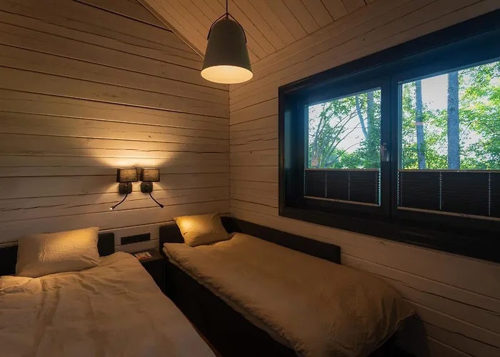 Metsa Puhkemaja Tahkuranna