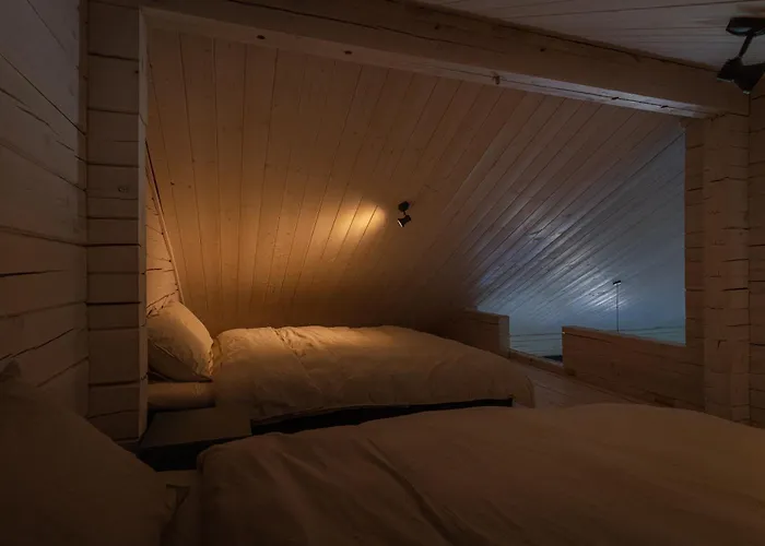 Metsa Puhkemaja بيت للعطل Tahkuranna